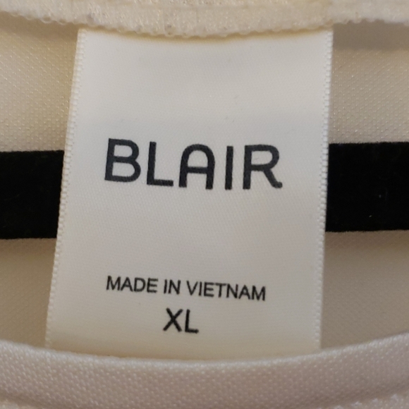 Tee - Picture 2 of 3